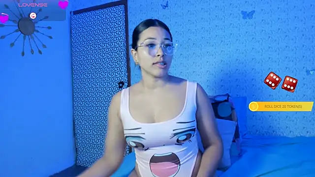 caylinhot7 online show from October 18, 5:32 am