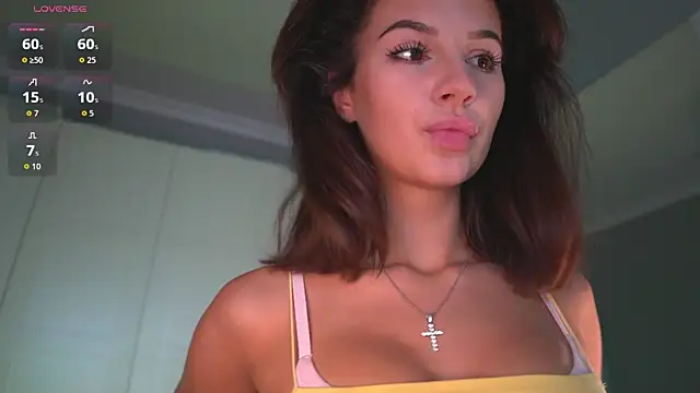 Snapshot of -JuicyMolly- chatting on September 15, 1:30 pm -JuicyMolly- online show from September 15, 1:30 pm