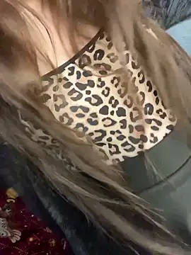 Var Kiss online show from March 28, 6:02 am