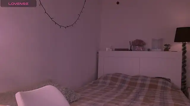 LilyFarey online show from December 4, 6:08 pm