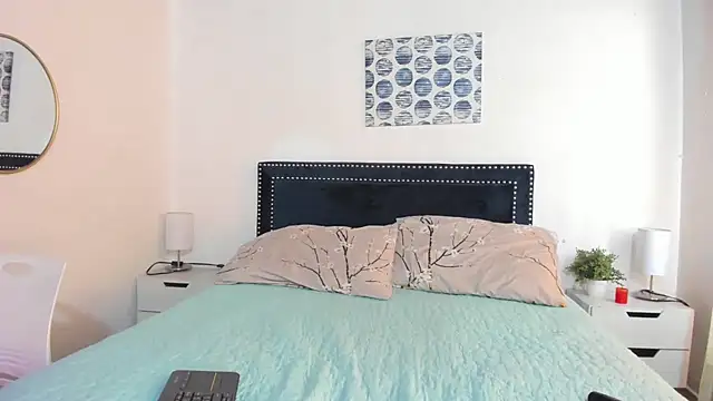 ZulyMichels online show from December 16, 2:12 pm