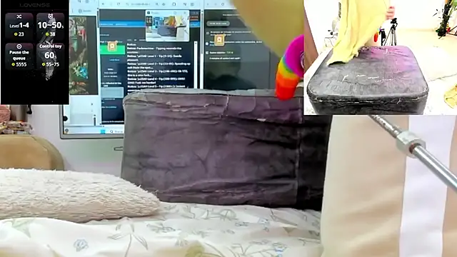 Paulina Davis  online show from February 11, 1:09 am