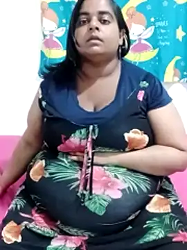 SusanaEshwar online show from March 11, 2:05 am