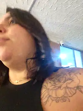 LizzRouse online show from February 7, 12:31 pm