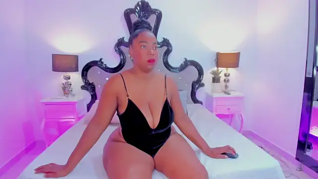 laqquishax online show from February 11, 1:34 pm