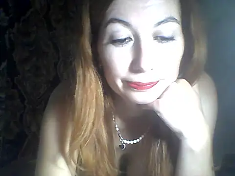 Olesja online show from October 5, 7:30 pm