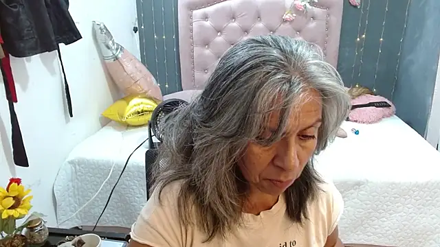 lalisha 96 online show from February 6, 11:41 pm