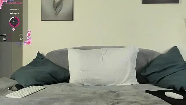 PoisonEvelyn online show from October 27, 5:41 pm