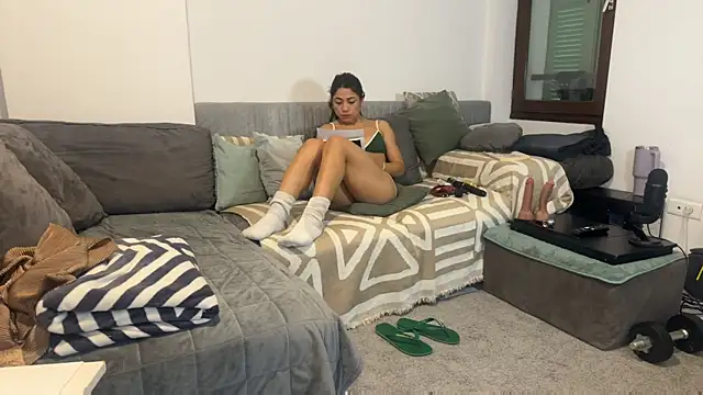 Sofia JuicyAss online show from November 4, 2:11 pm