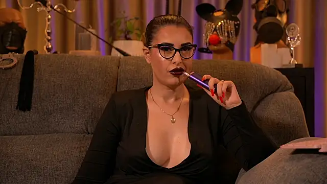 kelly kent online show from November 14, 12:43 am