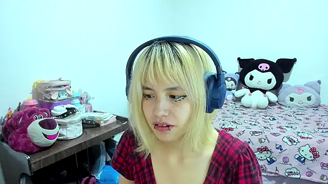 Snapshot of Akane-Mou chatting on September 12, 6:14 am Akane-Mou online show from September 12, 6:14 am