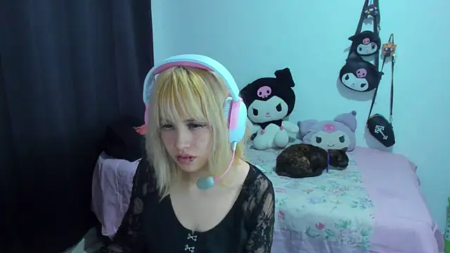 Snapshot of Akane-Mou chatting on October 24, 3:24 am Akane-Mou online show from October 24, 3:24 am