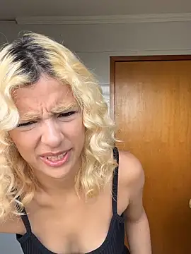 jujubinhahot online show from March 16, 1:37 pm