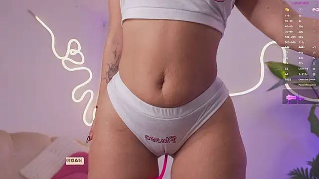 imlissie online show from March 19, 6:18 am