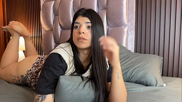 nurbanu hatem online show from April 9, 6:19 am