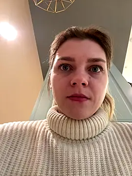 ValenciaShock online show from November 14, 7:08 am