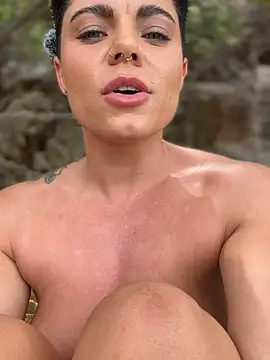 LukeLouHarvey online show from October 1, 5:01 am