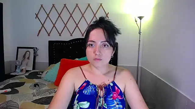 naughty girl 4u online show from September 27, 1:46 am