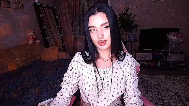   Malika   online show from February 20, 3:24 pm