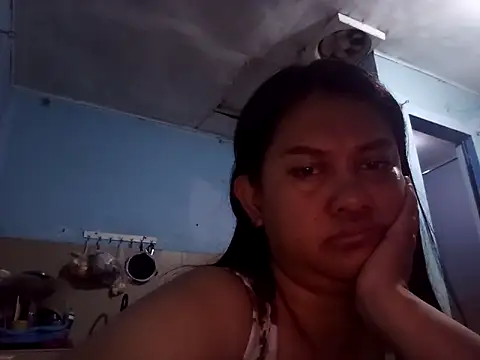 Honeybun25 online show from February 23, 2:05 pm