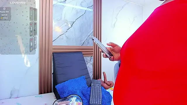 HannyMansonh online show from March 8, 3:21 am