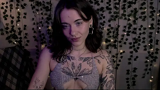 risha laas online show from March 27, 7:25 pm