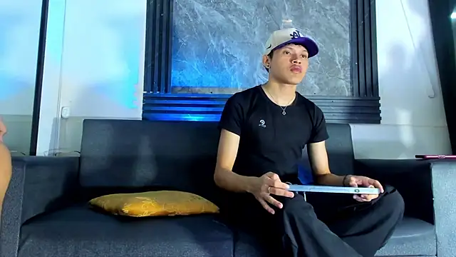 robertsmith 1 online show from September 16, 7:22 pm