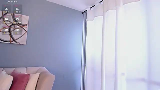 BrookeMiller online show from April 21, 5:42 pm