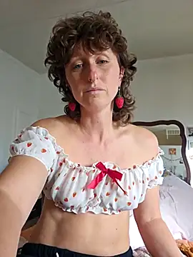 mossy kiss online show from November 7, 7:52 pm