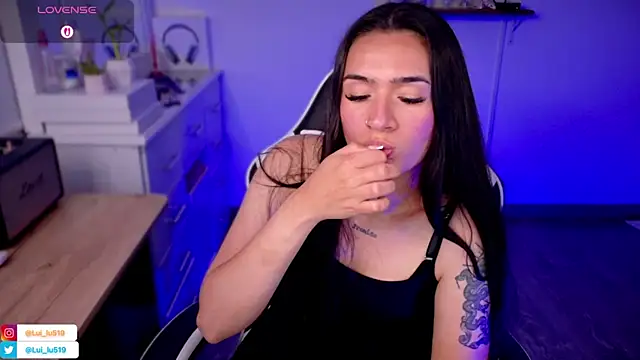 ImLui lu online show from October 30, 11:17 pm