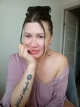 ROXOLANAA SEXY online show from April 6, 6:47 am