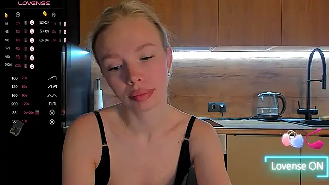 Olivia Bells online show from March 30, 9:58 pm