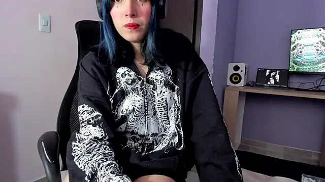 Room312  online show from April 19, 4:40 pm