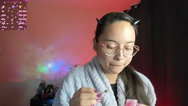 shantalc3rezo online show from December 5, 8:43 pm