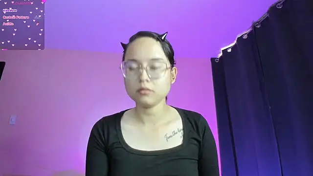 shantalc3rezo online show from December 4, 8:42 pm