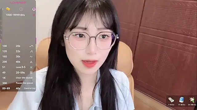 4uoki online show from March 21, 3:17 pm