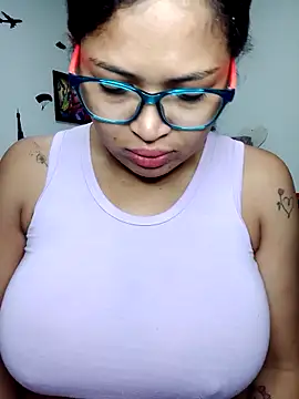 chalohott online show from May 27, 10:45 am