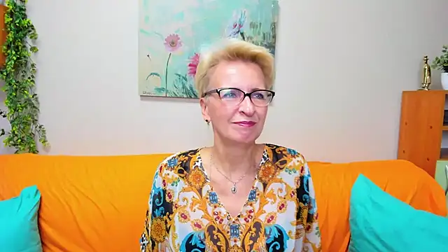 iamyourdream89 online show from October 21, 2:54 pm