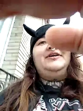 Staicyjanemcfly online show from April 1, 8:15 am