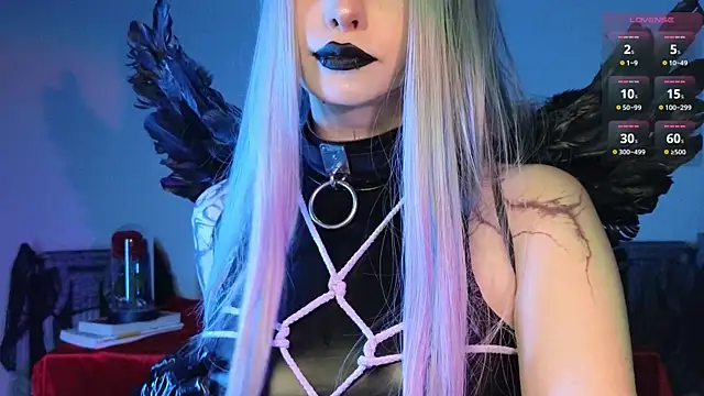 ghot1c graceeee online show from October 18, 3:37 pm