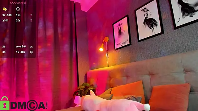 Snapshot of Pink_diablo chatting on October 19, 4:14 am Pink diablo online show from October 19, 4:14 am