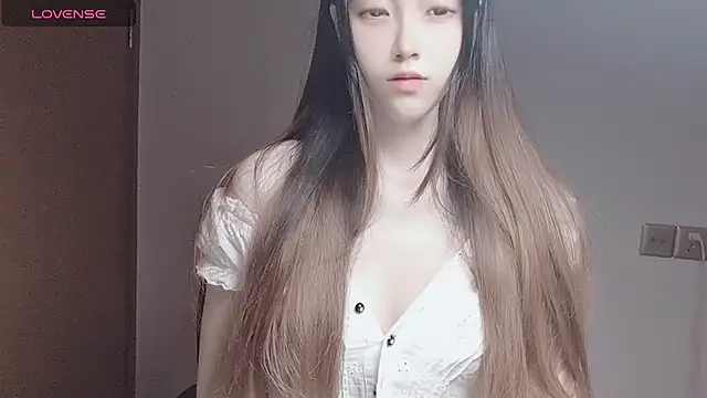 VaerySaenz online show from November 11, 8:44 am