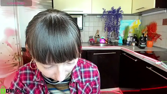 TayanaJons online show from March 5, 8:43 am