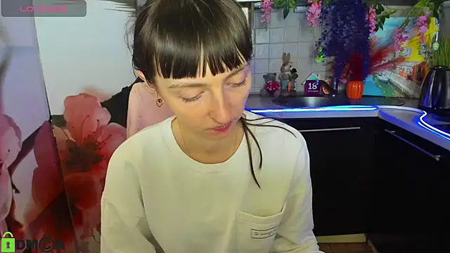 TayanaJons online show from April 17, 7:21 am