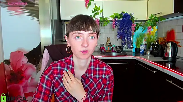 TayanaJons online show from March 14, 8:48 am