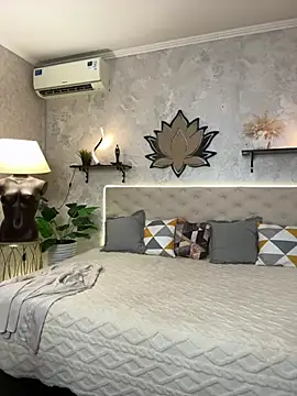 StripBianka online show from March 26, 9:44 am