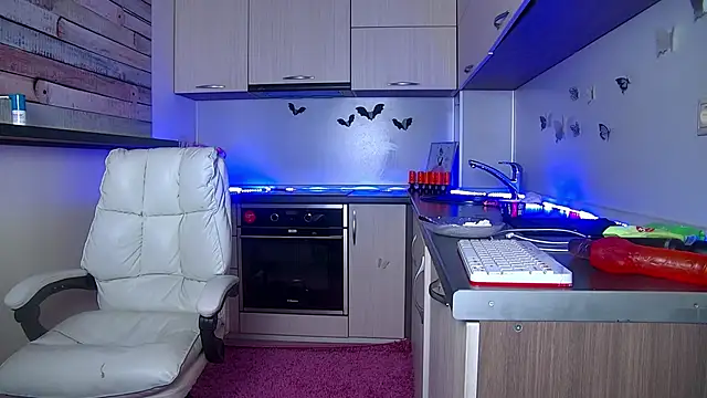 Skinny Nally online show from November 14, 1:16 am