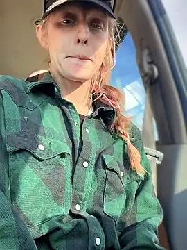 GoldenFlameGoddess online show from March 12, 11:51 pm