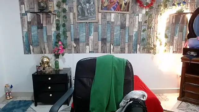 KarimaSarabe online show from February 10, 9:07 pm