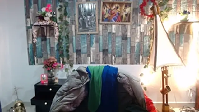 KarimaSarabe online show from October 25, 9:43 pm